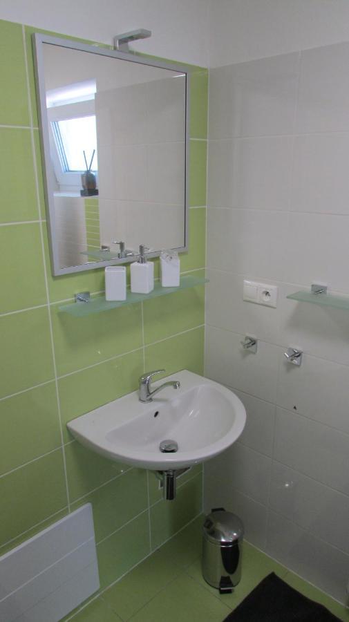 Apartmany Luha ลูฮาโชวิตเซอ ภายนอก รูปภาพ